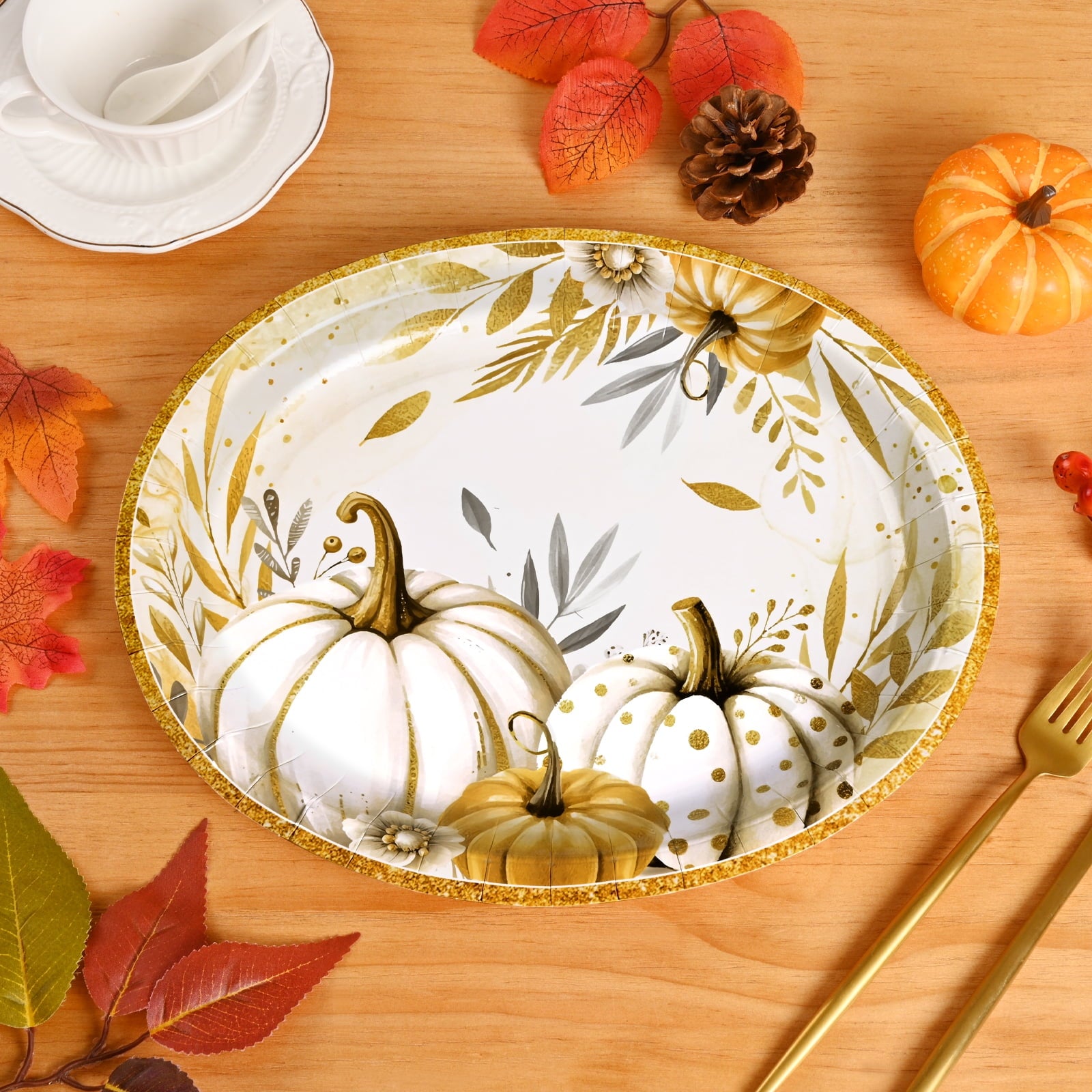 DAZLUTE 50pcs Fall Plates and Dishes, Thanksgiving Disposable Dinnerware for Thanksgiving and Fall Decorations Party Supplies