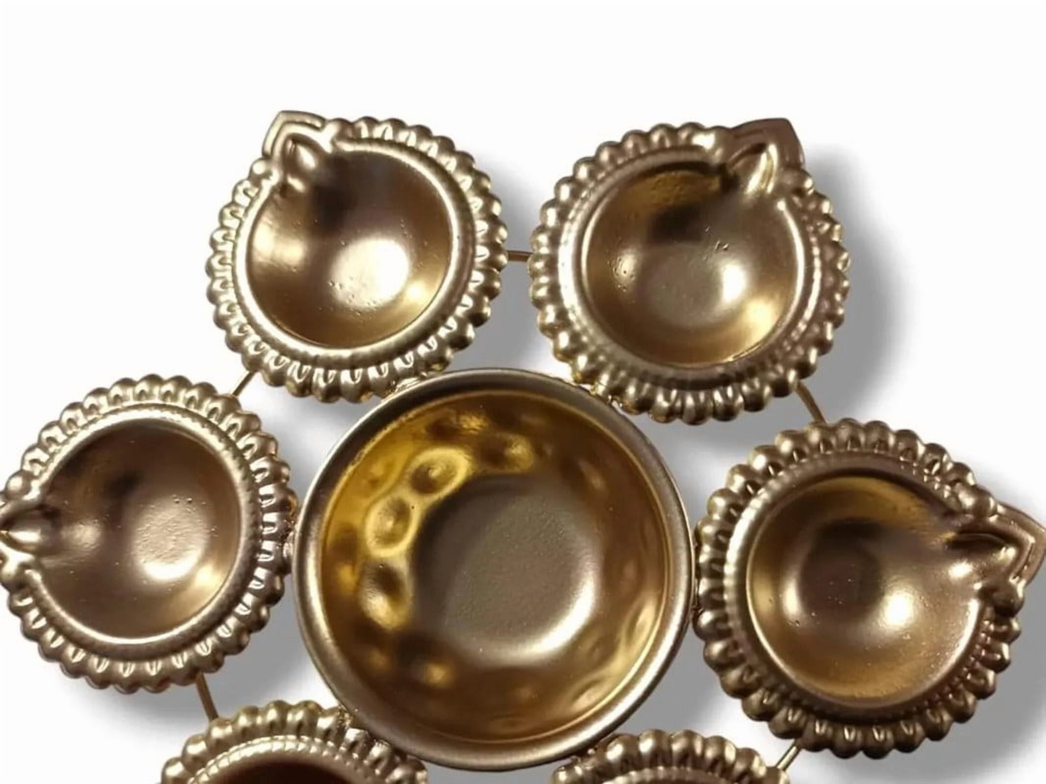 Golden Brass Diya Plate with 6 Attached Oil Lamps and Center Bowl – Decorative Traditional Diya for Diwali, Pooja & Festive Home Decor