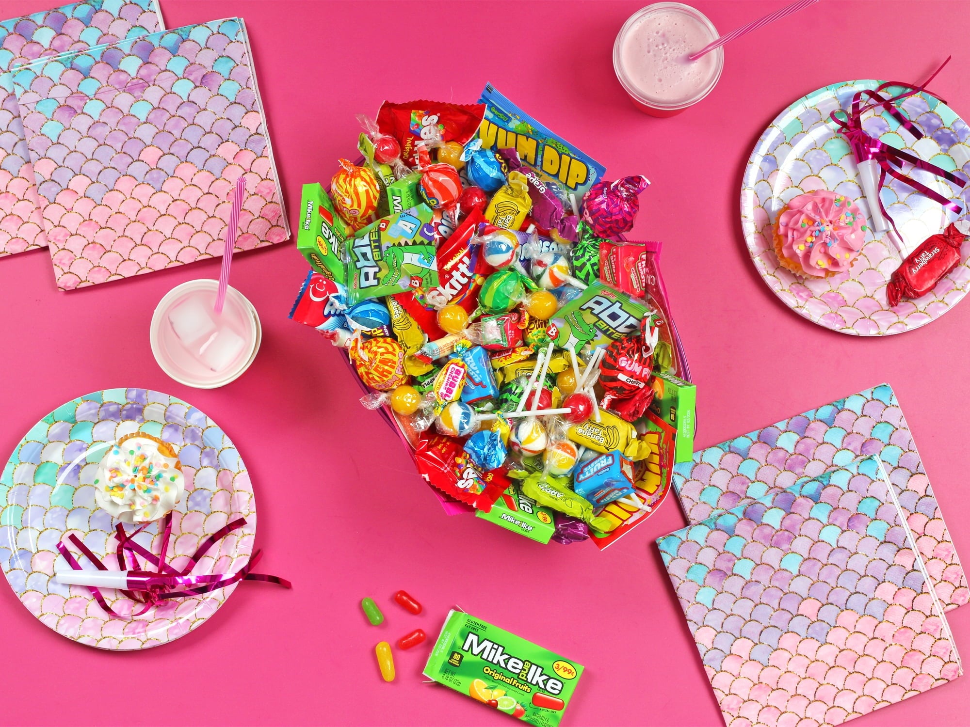 Assorted Halloween Candy - Bulk Candies - 5 Pounds - Trick or Treat Variety Pack - Pinata Assortment - Parade Mix