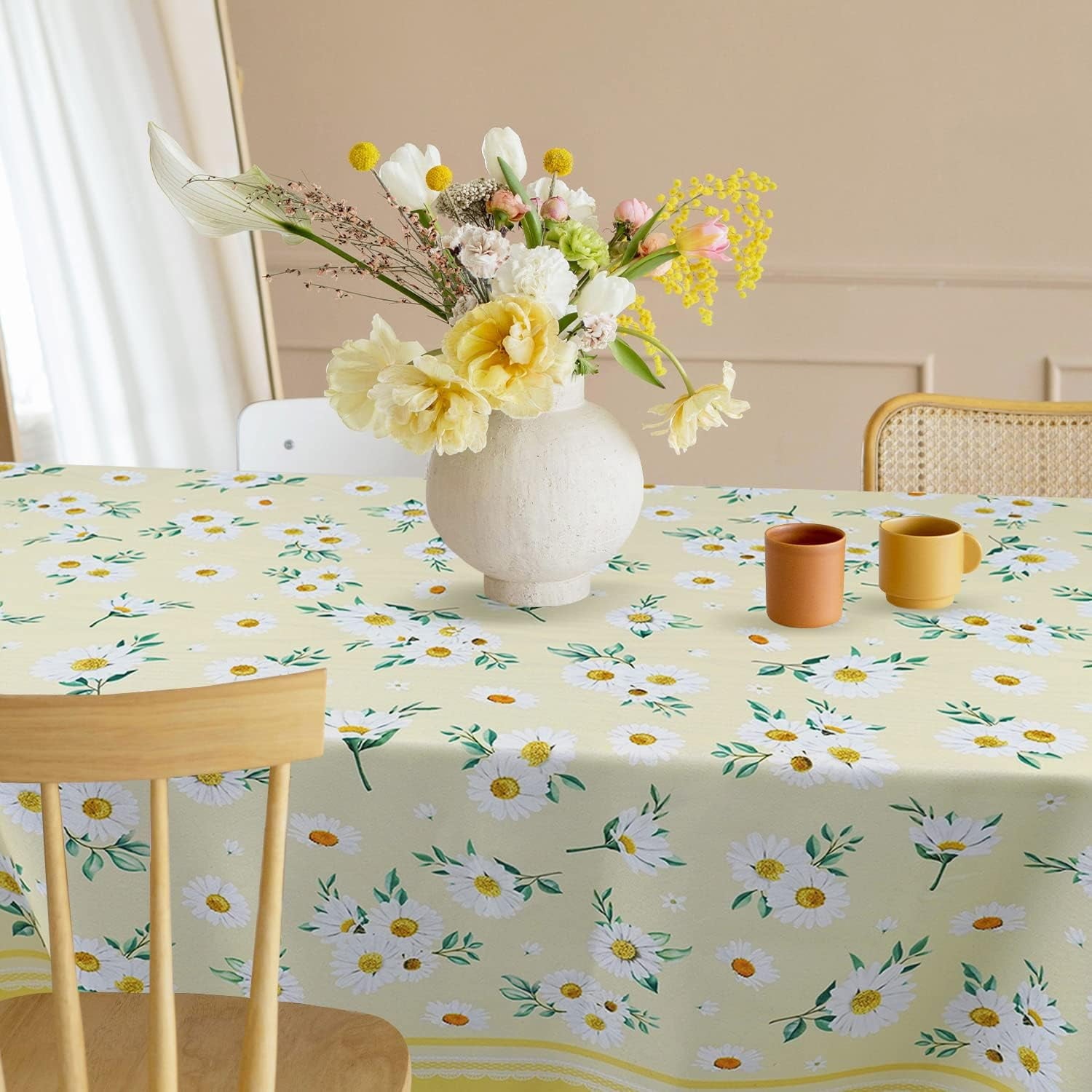 Daisy Floral Oval Tablecloth 60 x 84, Yellow White Floral Spring Tablecloth Table Cover, Elegant Country Table Cloths for Parties, Kitchen Dining Table,Polyester Fabric Flower Tablecloth, Daisy Decor