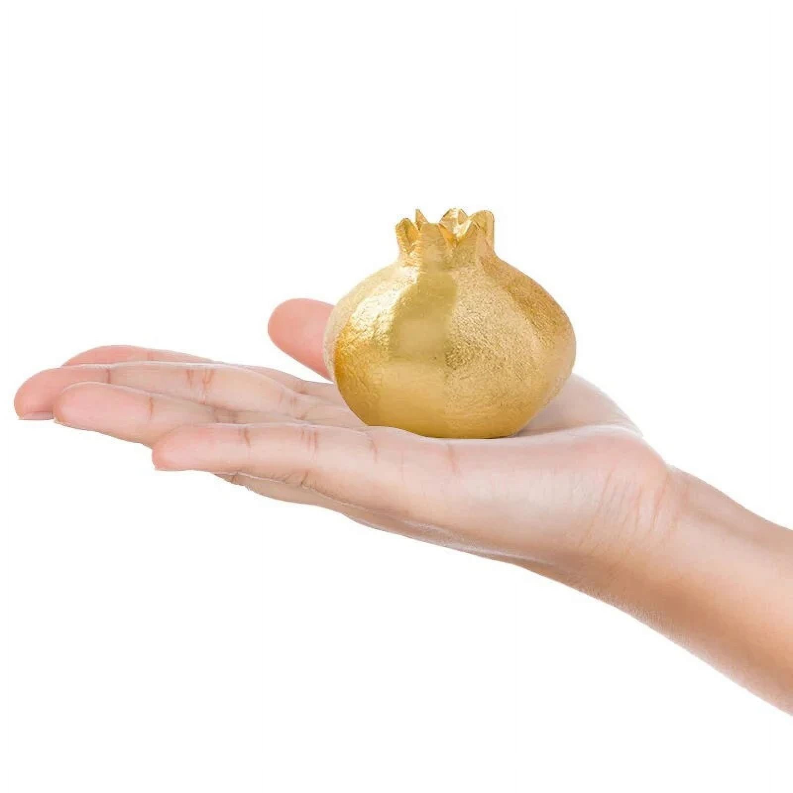 Pomegranate Salt & Pepper Shakers Hand Crafted Salt Celler Gold Tableware Shaker Set for Table Decor