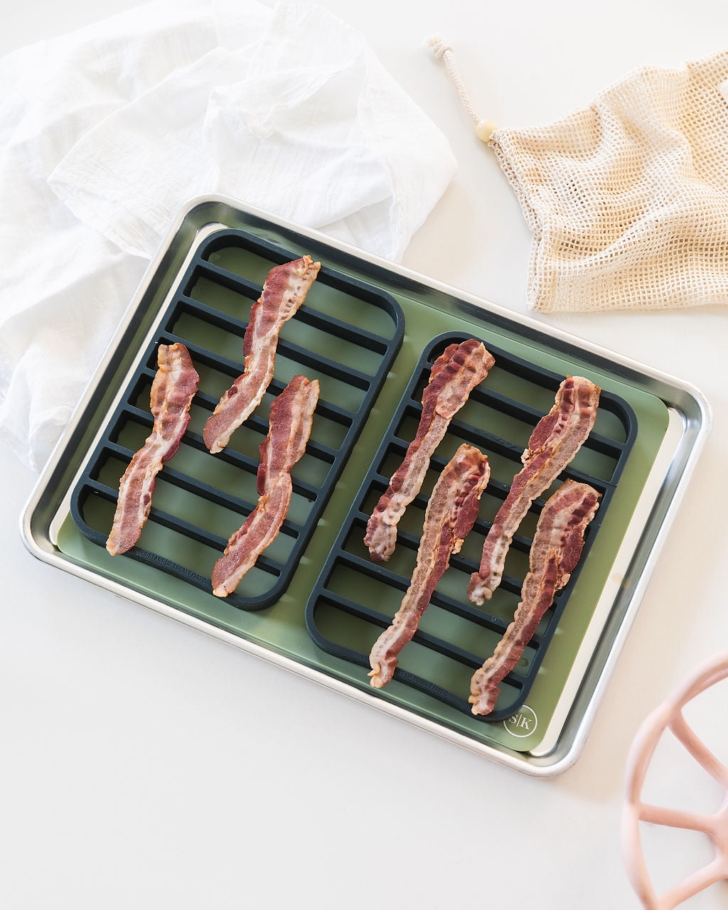 The Silicone Kitchen Silicone Roasting Cooling Rack Pan for Oven ?Dishwasher Safe, BPA Free, Non-Toxic (2 Pk, 7?x10.75? each)