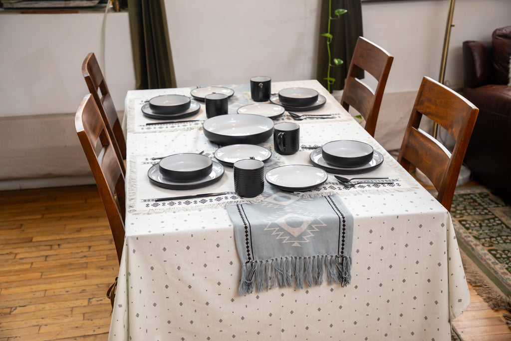 (2 pack) Yellowstone Rectangle Tablecloth 84", Beth Collection