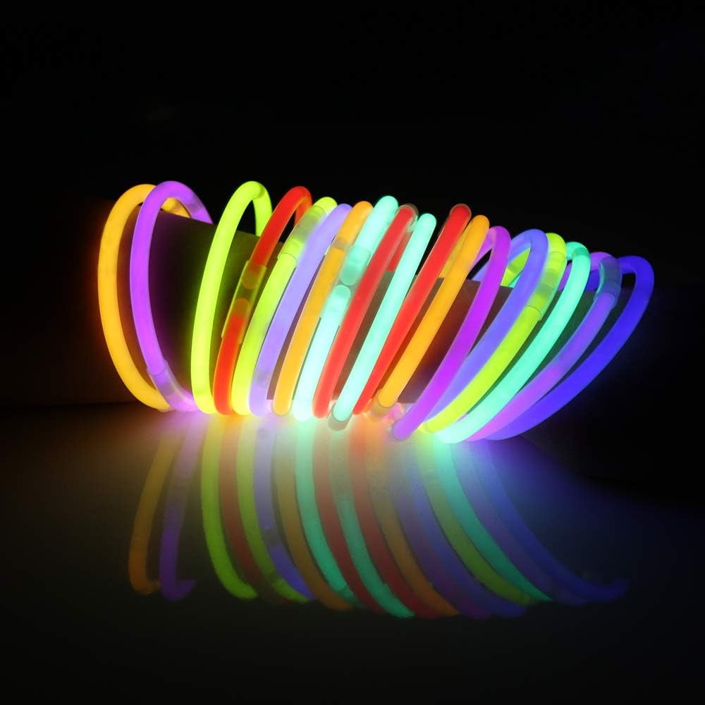 Ayieyill 300pcs Glow Sticks Bulk Party Pack 8" Halloween Glow Sticks for Kids Glow in the Dark Party Supplies