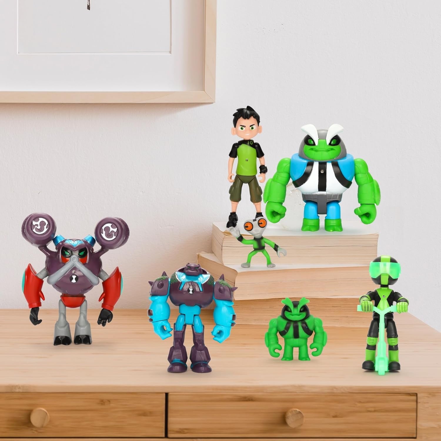 (11 PCS) Ben 10 Toys Action Figures Model - 11 Pcs Figurine Toys Anime Character Figurines with Cake Toppers, Ben 10 Science Themed Party Decor, Toys Games Ben 10 for Kids Birthday Gifts