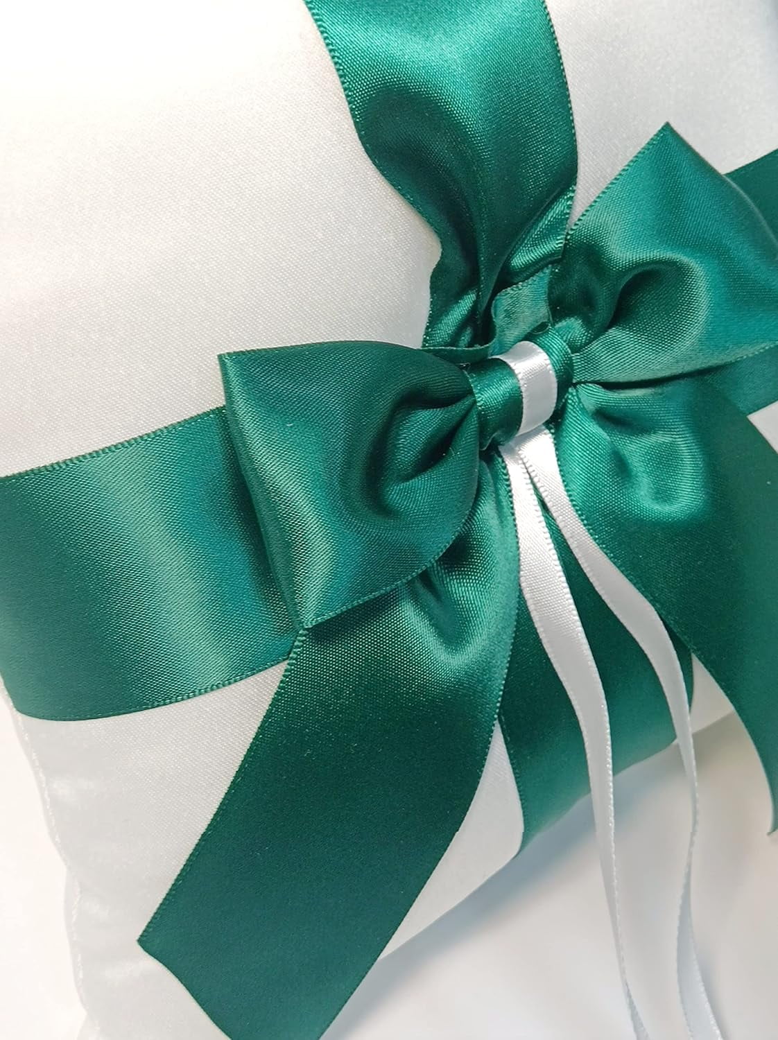 Wedding Ring Pillow, Ring Bearer Pillow, Champagne Ring Bearer Cushion with Green Ribbon for Wedding Party (White) White 18*18