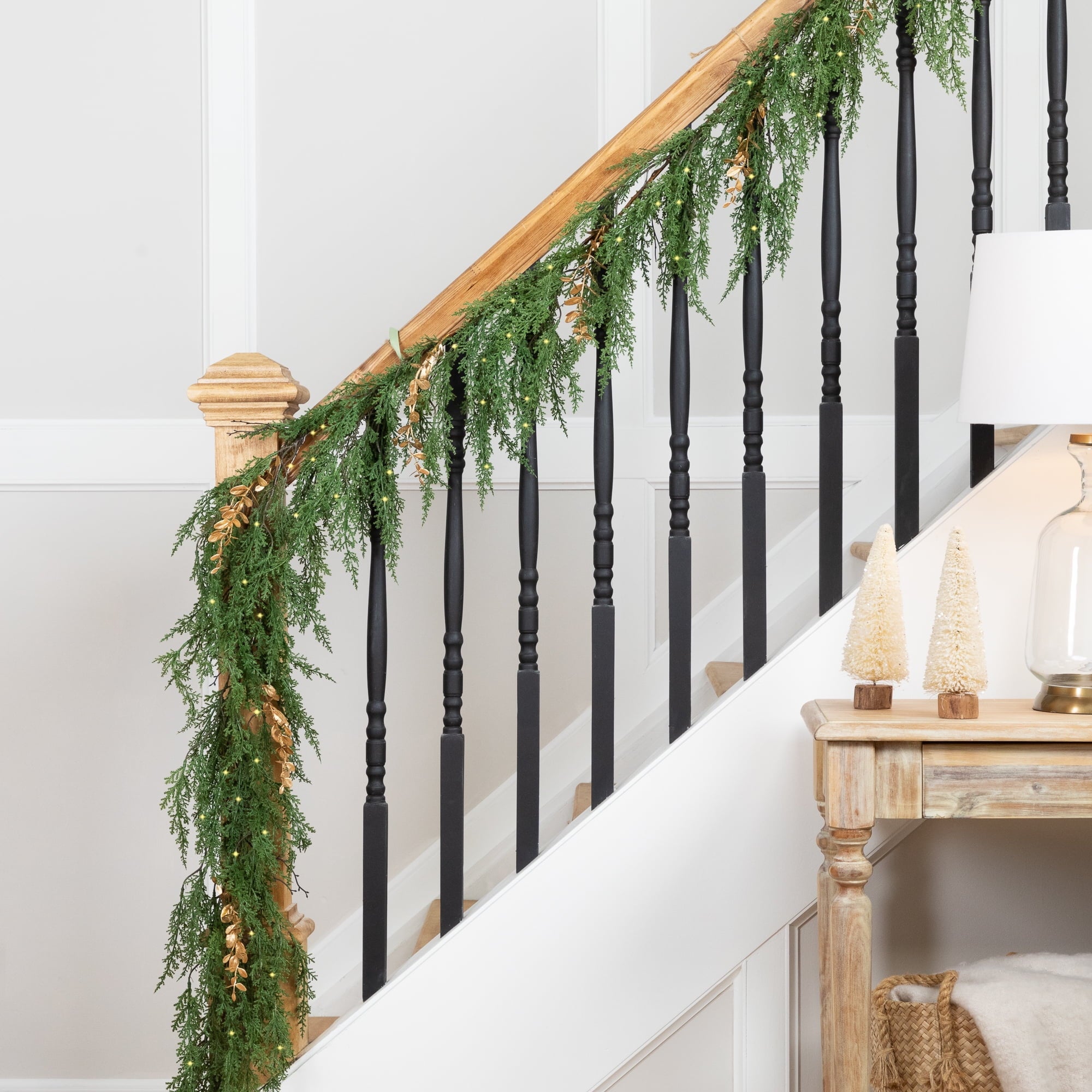 Northlight Real Touch™ Pre-Lit Cedar Pine Artificial Christmas Garland - 10' - Warm White LED