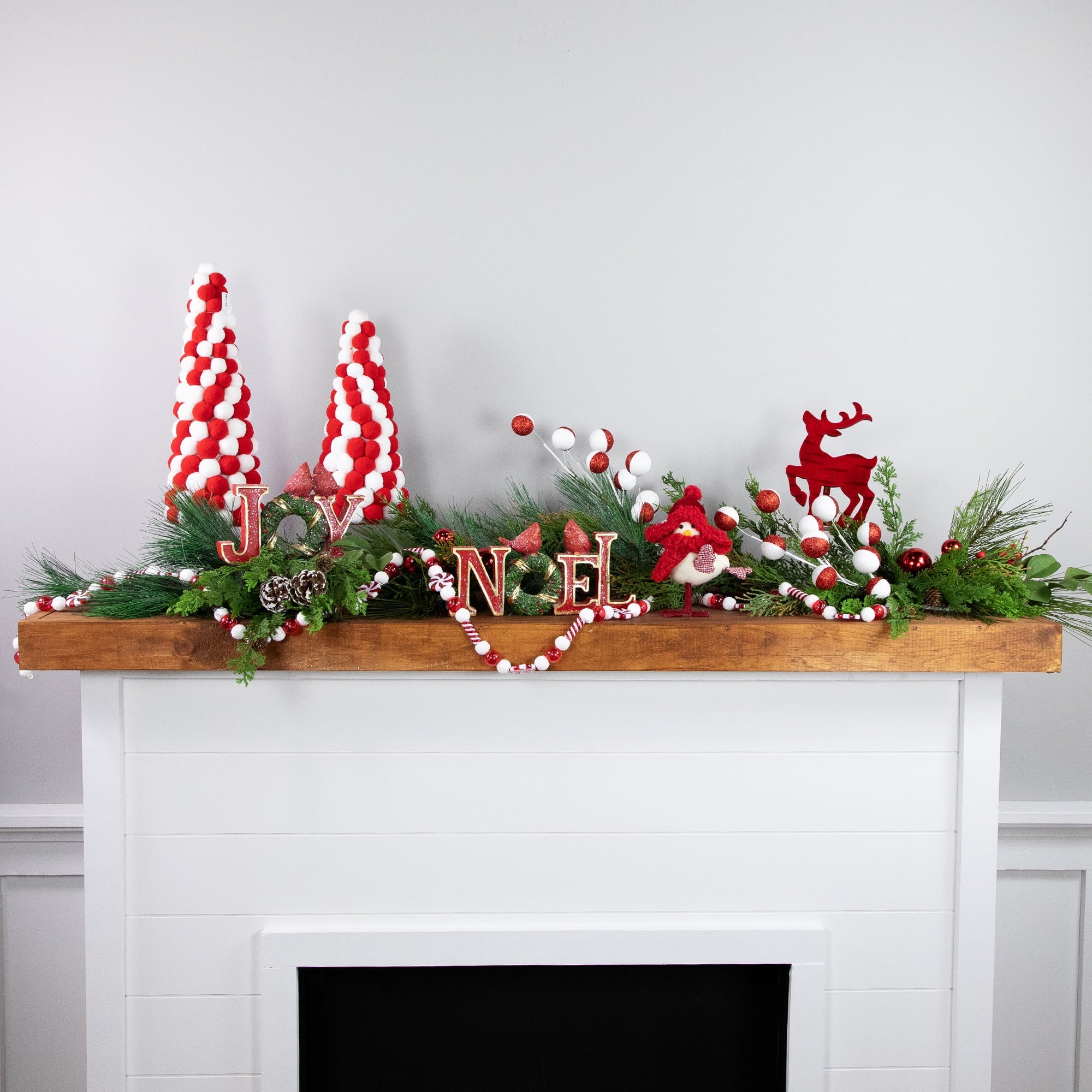Northlight 6' Red and White Beaded Peppermint Candy Christmas Garland Unlit
