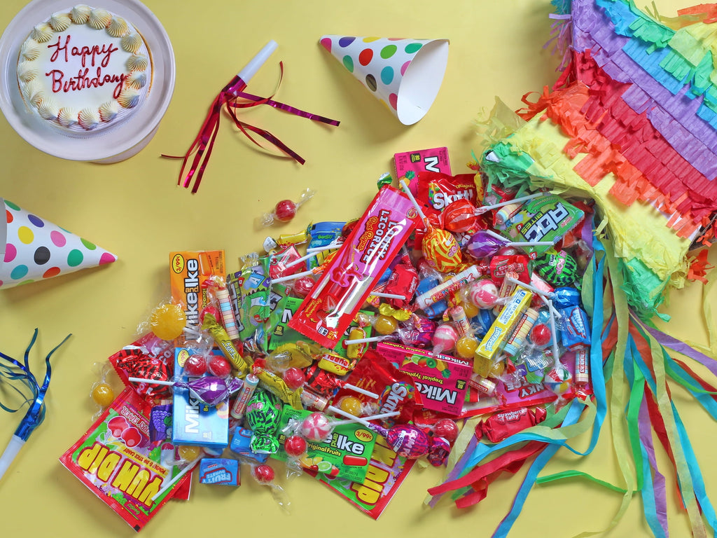 Halloween Assorted Candy Bulk - Pinata Candies - 8 Pounds - Party Mix - Parade Trick or Treat - Dooboe