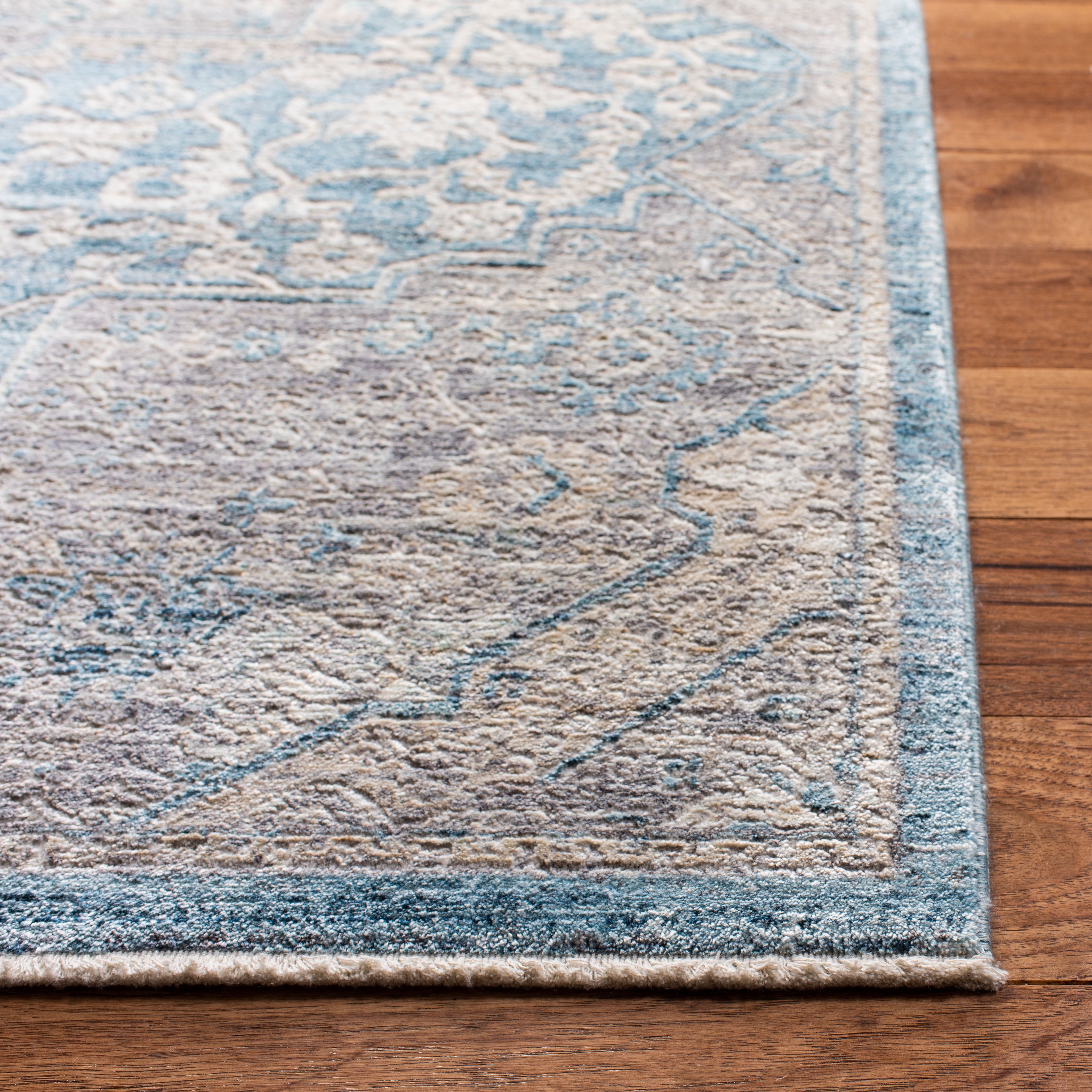 SAFAVIEH Dream Feride Floral Runner Rug, Blue/Grey, 2' x 8'