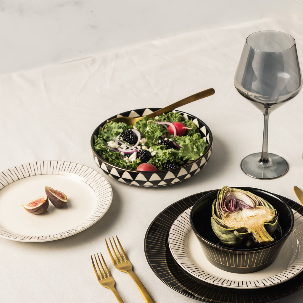Thyme & Table Medallion 4-Pack Ceramic Low Bowls Black and White