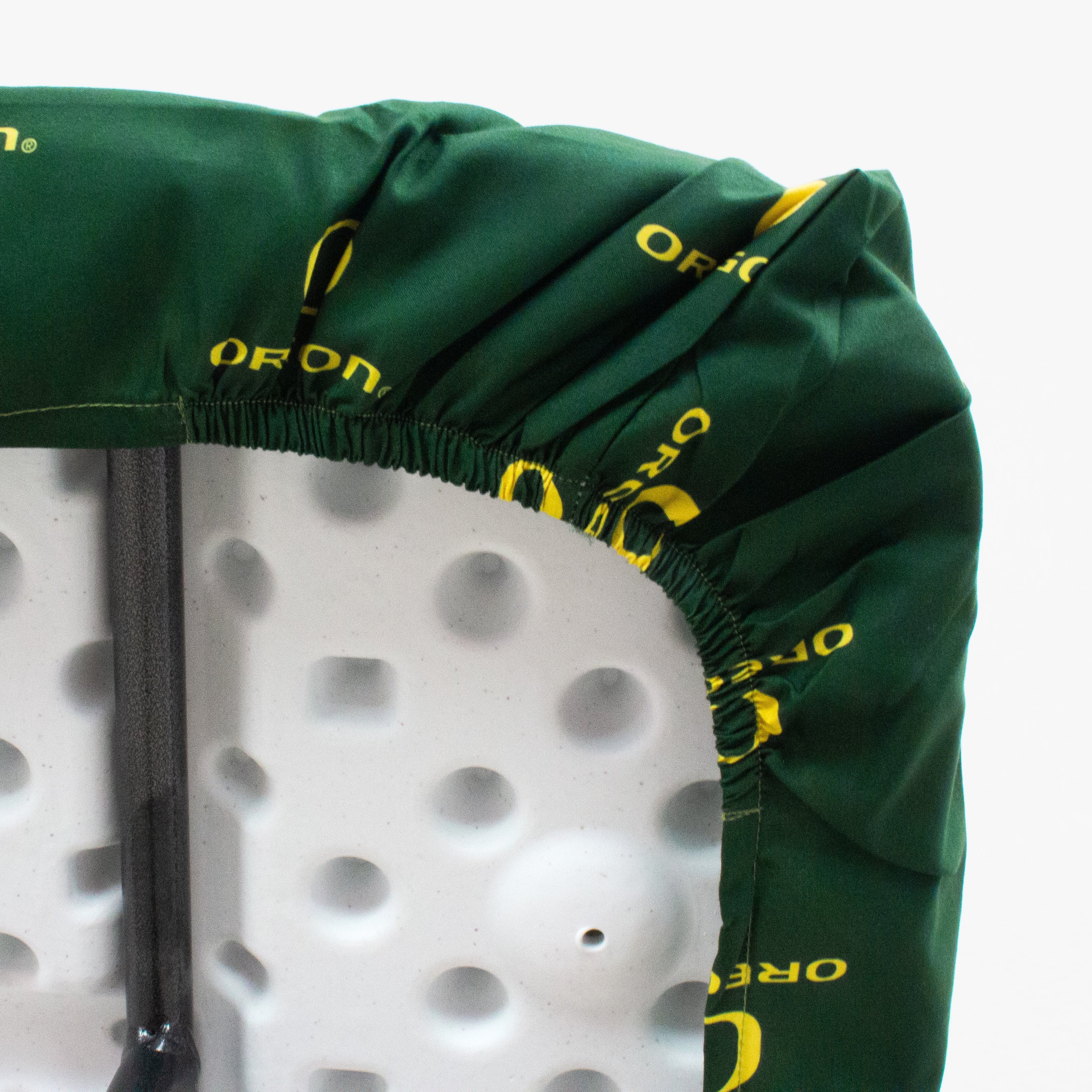 College Covers Oregon Ducks Tailgate Fitted Tablecloth, 96" x 30", 8 ft Table Cover