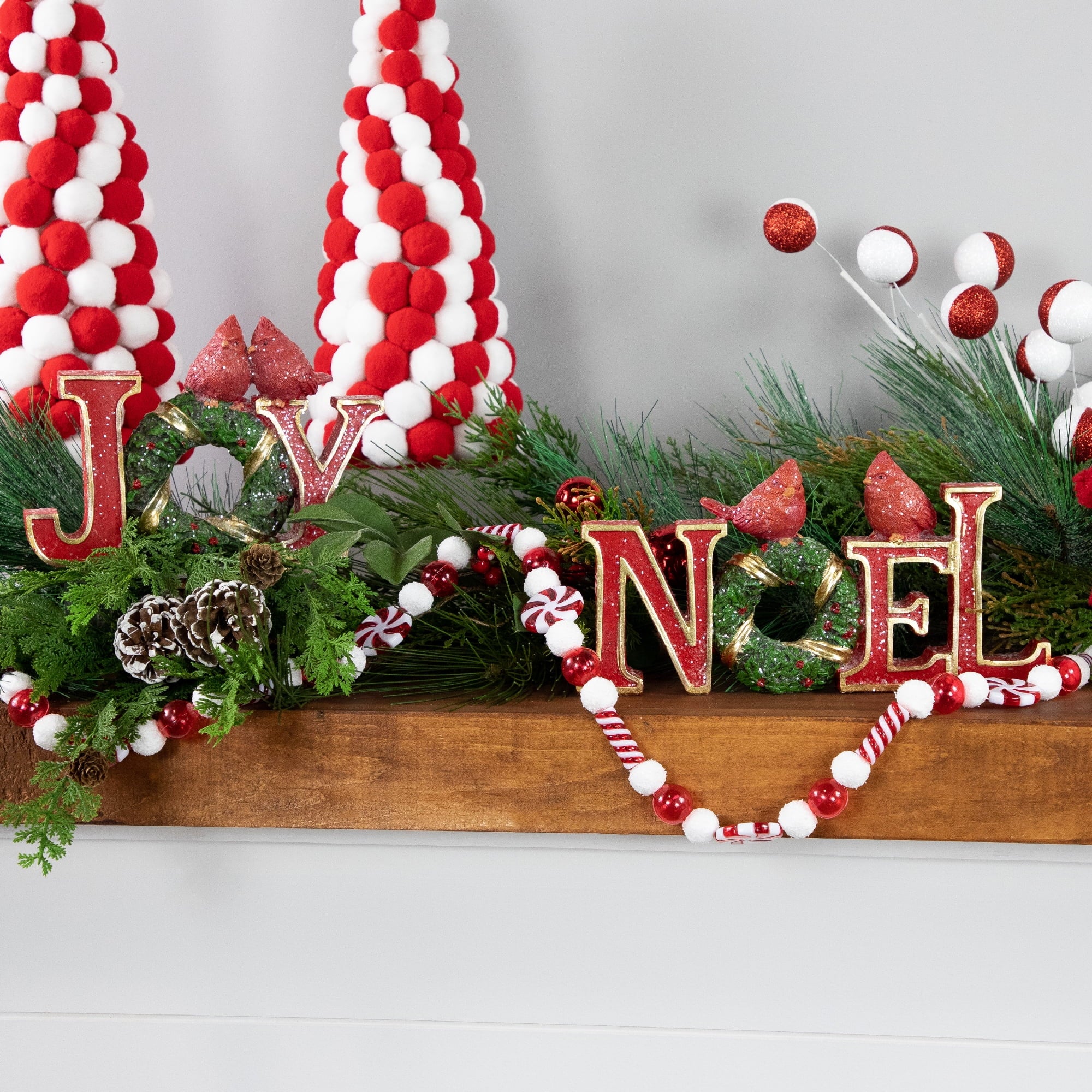 Northlight 6' Red and White Beaded Peppermint Candy Christmas Garland Unlit